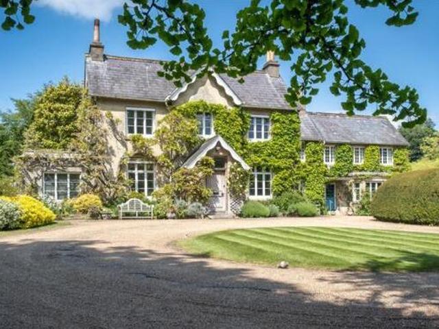 House for sale in Surrey