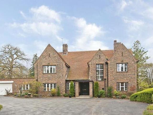 House for sale in Weybridge, Elmbridge