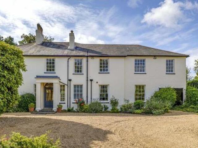 House for sale in Heol-las, Surrey
