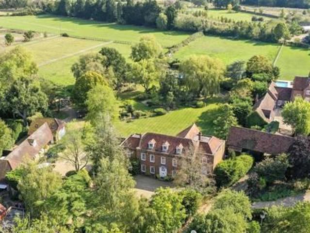House for sale in Lyons, Greater London