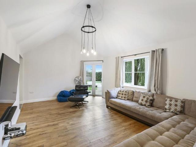 House for rent in Black Bourton, Oxfordshire