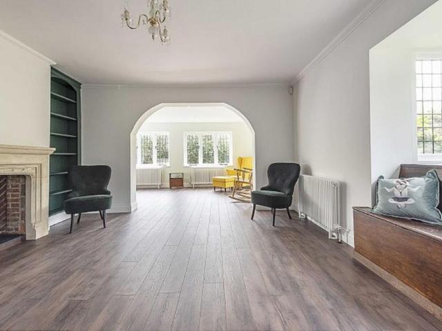 House for rent in Harrow Weald, Greater London