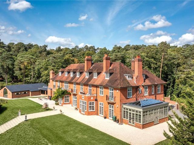 House for rent in Wrecclesham, Fole