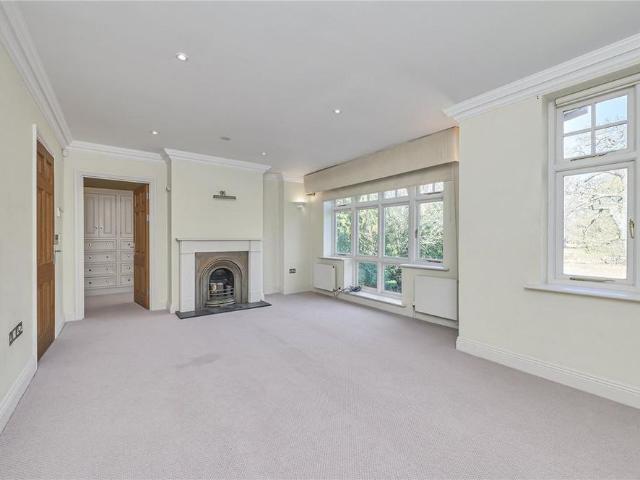 House for rent in Kingston Vale, Greater London