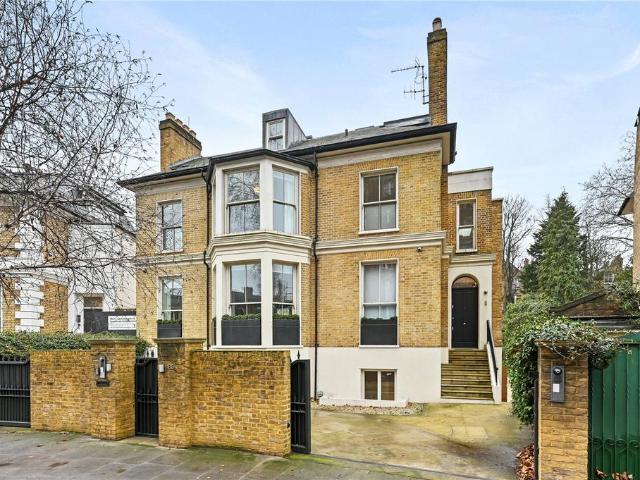 House for rent in Kensington, Greater London