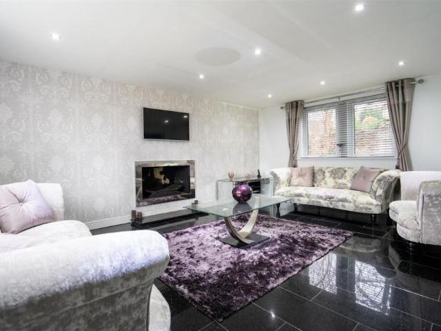 House for rent in Howden Clough, Batley