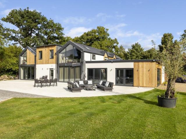 House for rent in Winkfield Street, Winkfield