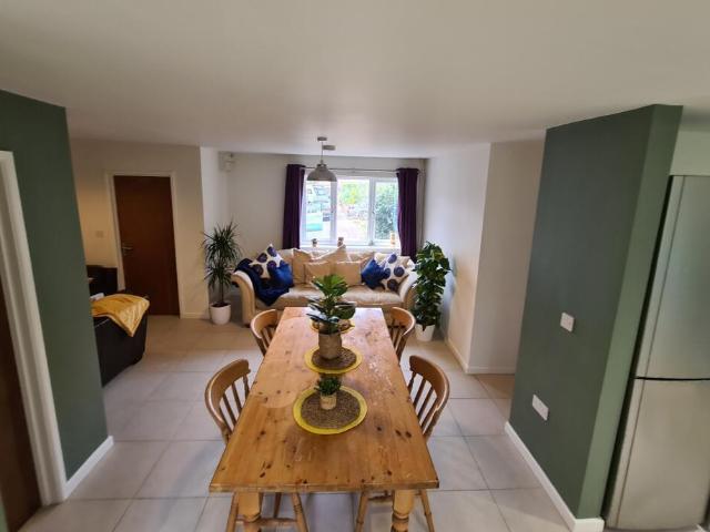 House for rent in Clover Hill, East Bank