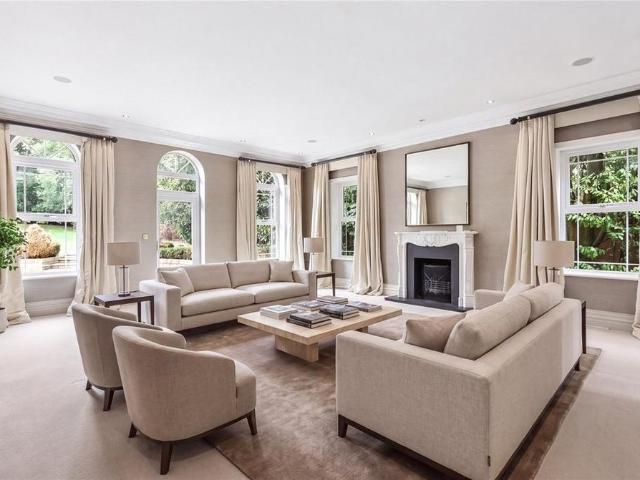 House for rent in Whiteley Village, Blackhills