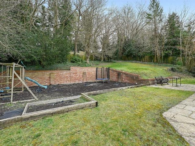 House for rent in Batchworth, Hertfordshire