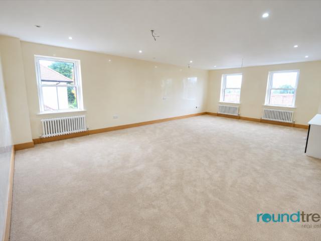 House for rent in London Borough of Barnet, Greater London