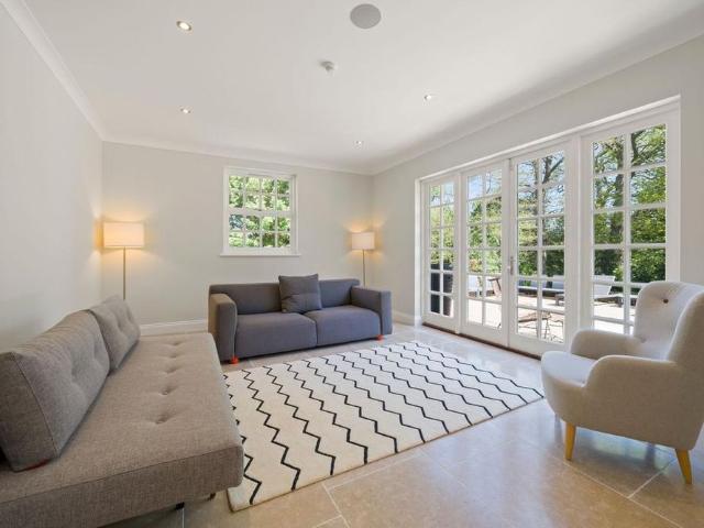 House for rent in Clarendon Park, Blackhills