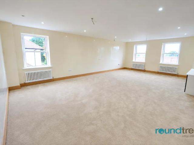 House for rent in London Borough of Barnet, Greater London