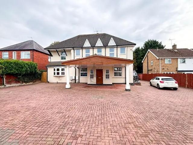 Apartment for rent in Nether Hall, Leicester