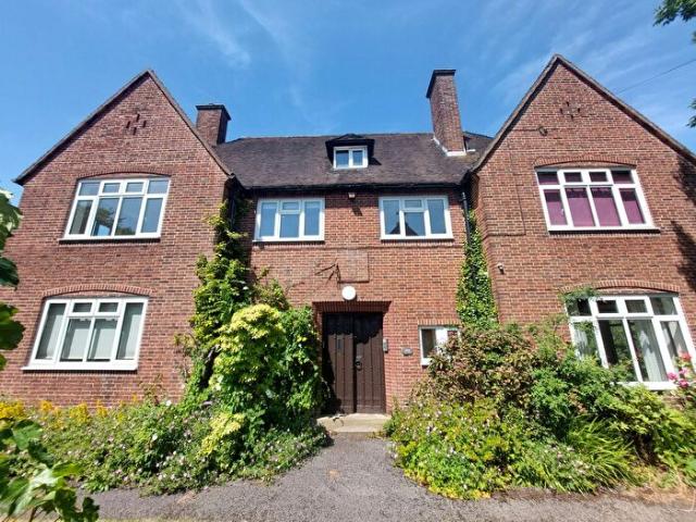 Apartment for rent in Wake Green, West Midlands