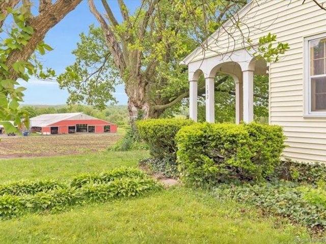 House for sale in Durham, Connecticut