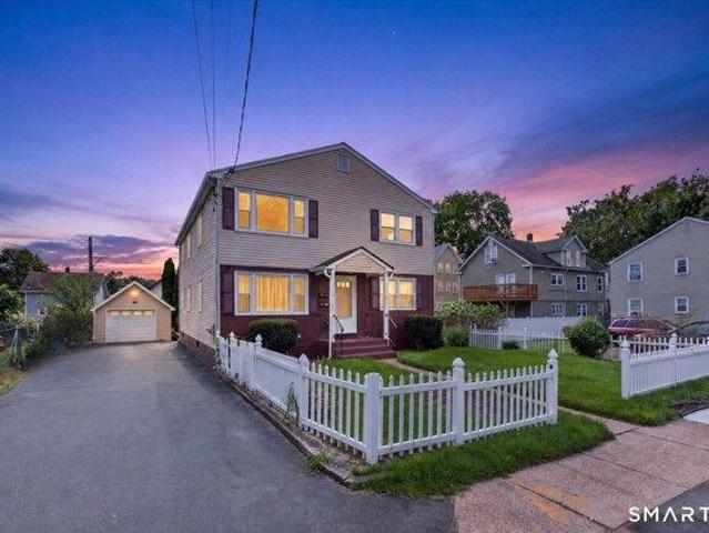 House for sale in Burnside, East Hartford