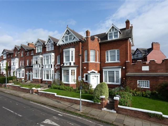House for sale in High Field, York