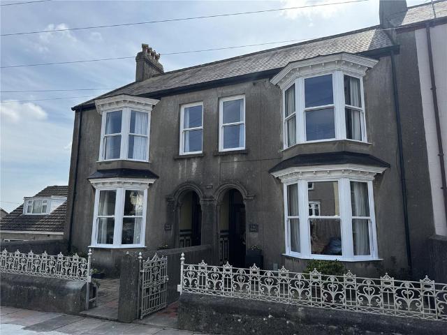 House for sale in Pembroke Dock, Wales