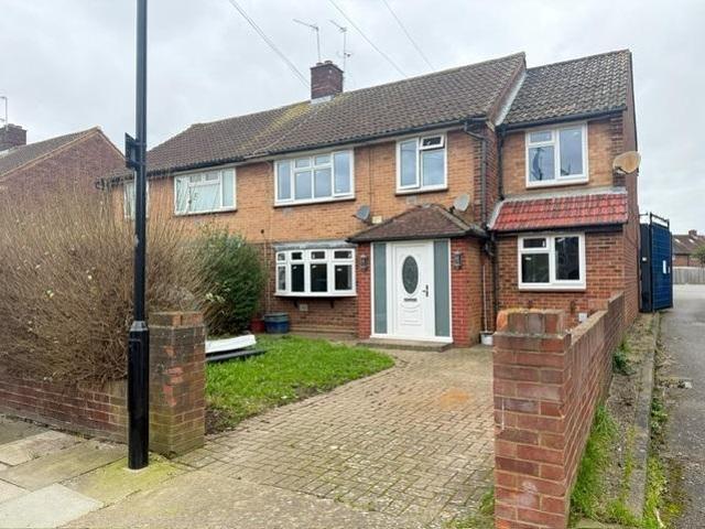 House for sale in London Borough of Hounslow, Greater London