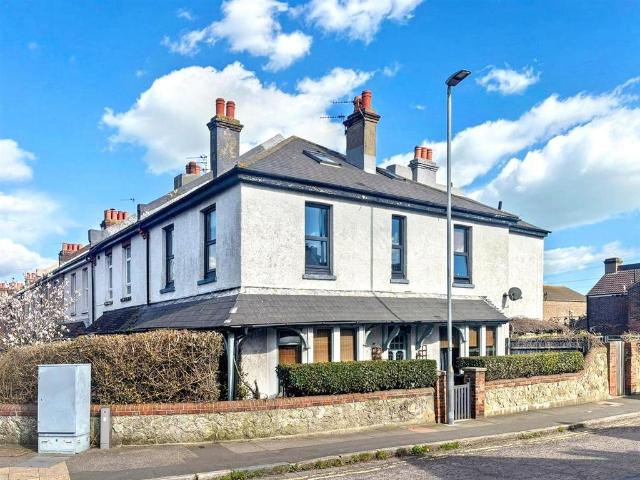 House for sale in Roselands, Eastbourne