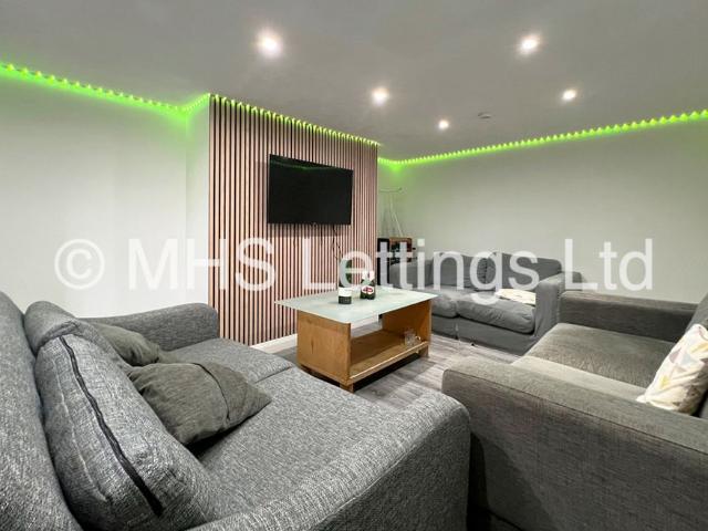 Room for rent in Headingley Hill, Leeds
