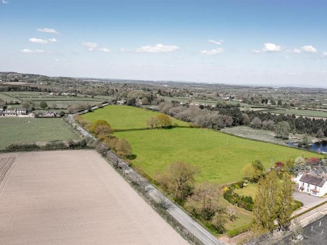 House for sale in Norley, Cheshire