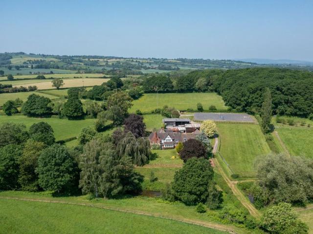 House for sale in Forthampton, Worcestershire
