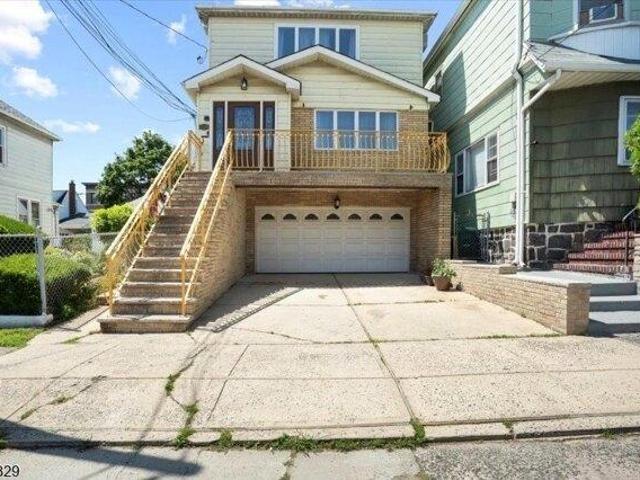 House for sale in Fairview, New Jersey