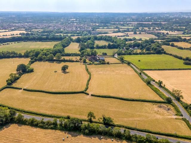 House for sale in Yate Rocks, Yate