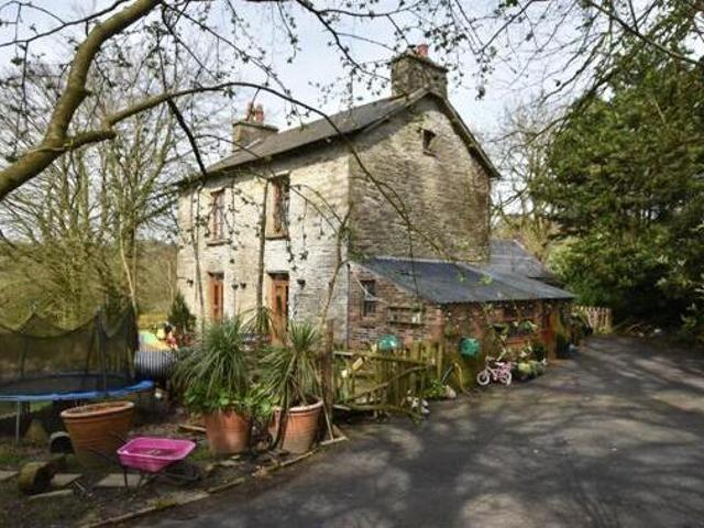 House for sale in Lyons, Greater London