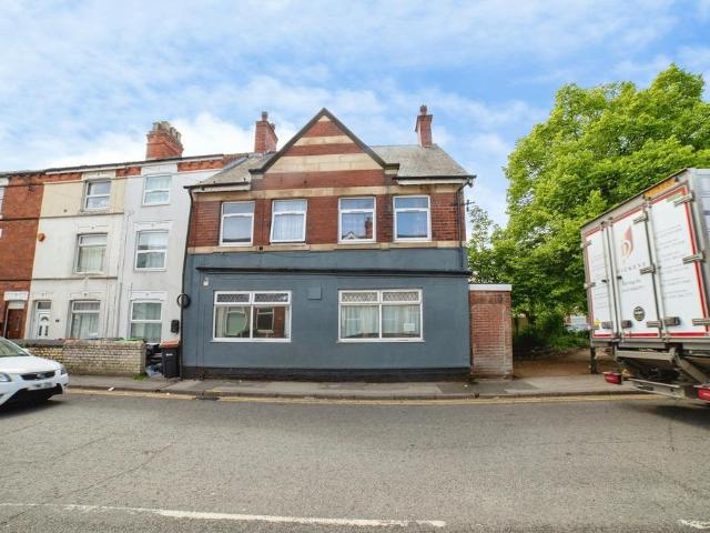 Flat for sale in Dalestorth, East Midlands