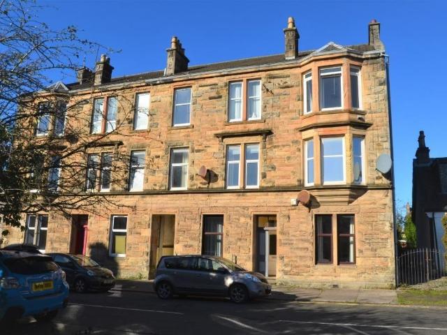 Flat for sale in Helensburgh, Scotland