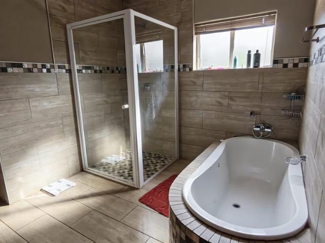 Property for sale in Kgalagadi, Northern Cape