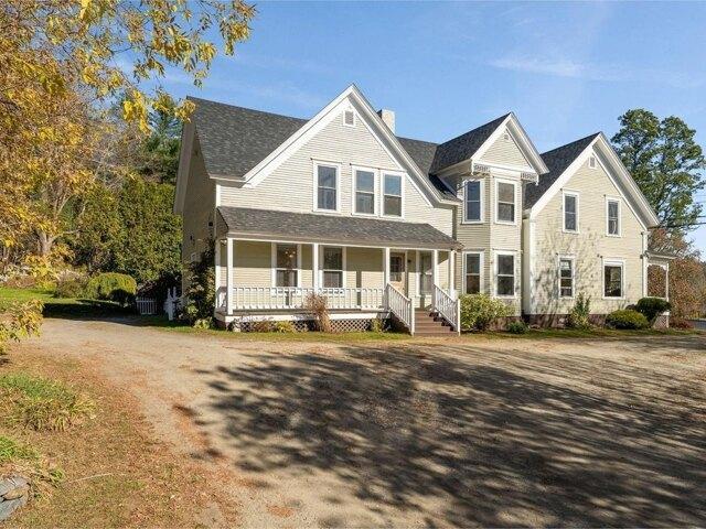 House for sale in Downtown Hardwick Village Historic District, Hardwick