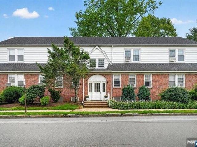 House for sale in Hasbrouck Heights, Bergen County