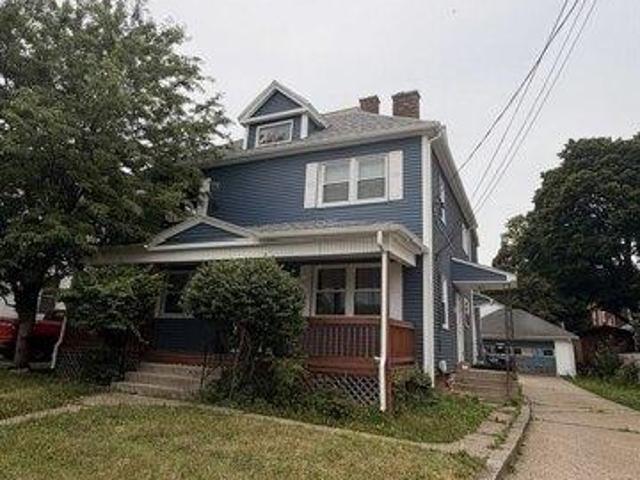 House for sale in Elmwood, Holyoke