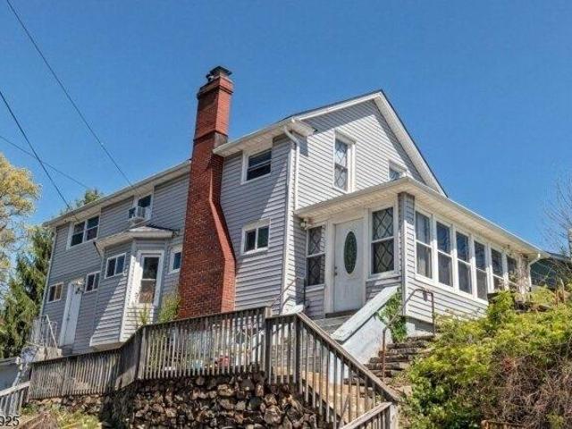 House for sale in Glasser, New Jersey