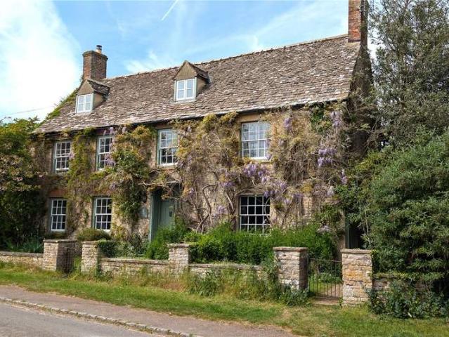 House for sale in Black Bourton, Oxfordshire