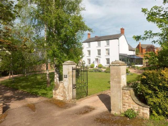 House for sale in Weston Under Penyard