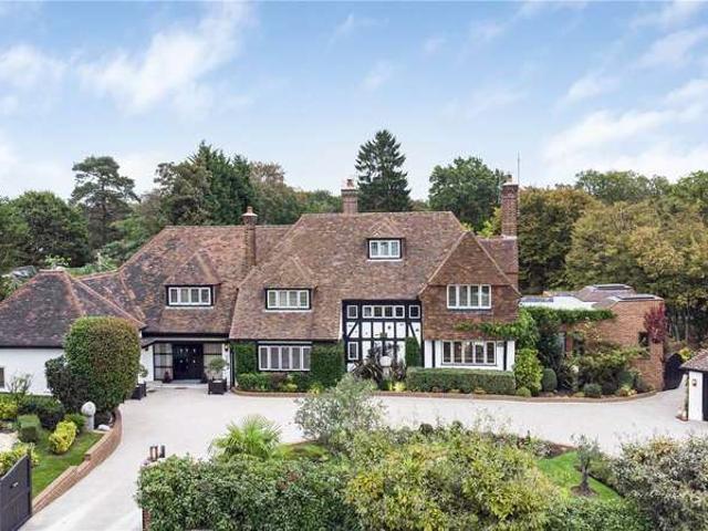 House for sale in Newgate Street, Welwyn Hatfield