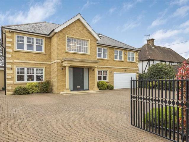House for sale in Fretherne, Hertfordshire