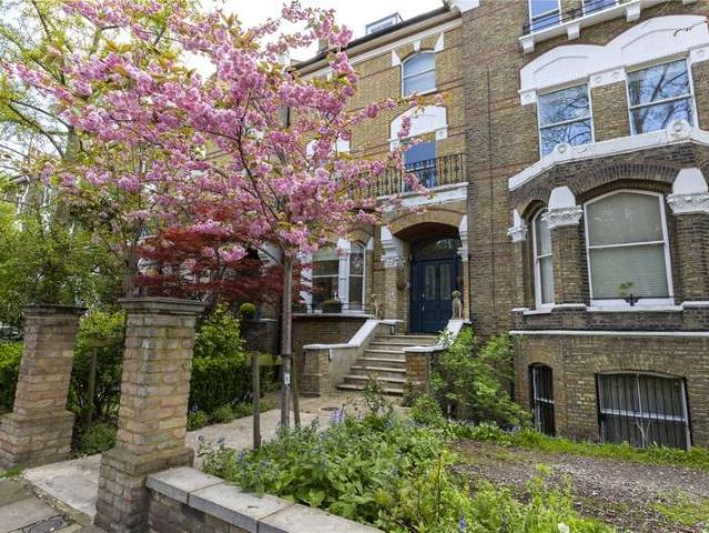 House for sale in Highbury, Greater London