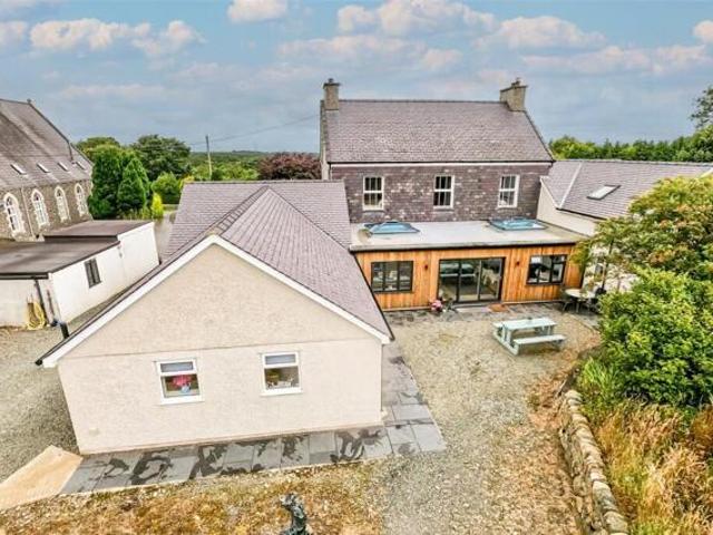 House for sale in Pentir