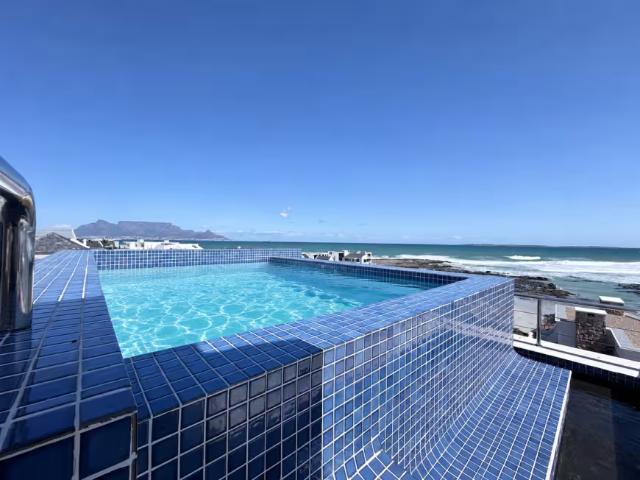House for sale in Bloubergstrand, City of Cape Town
