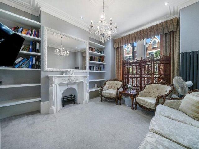 House for sale in Cat Hill, England