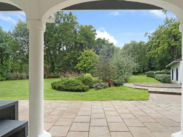 House for sale in Surrey