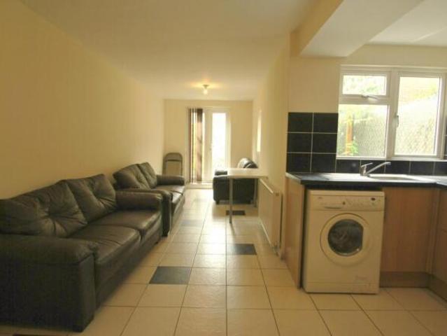 House for rent in Treherbert, Rhondda Cynon Taf