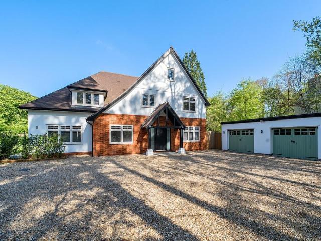 House for sale in Wrecclesham, Fole