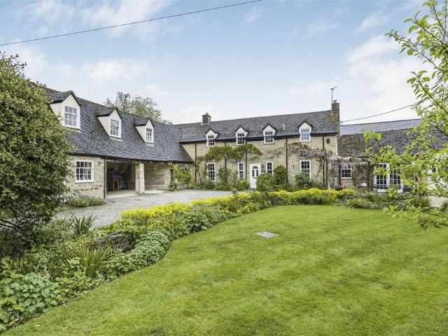 House for sale in Evershot, Oxfordshire